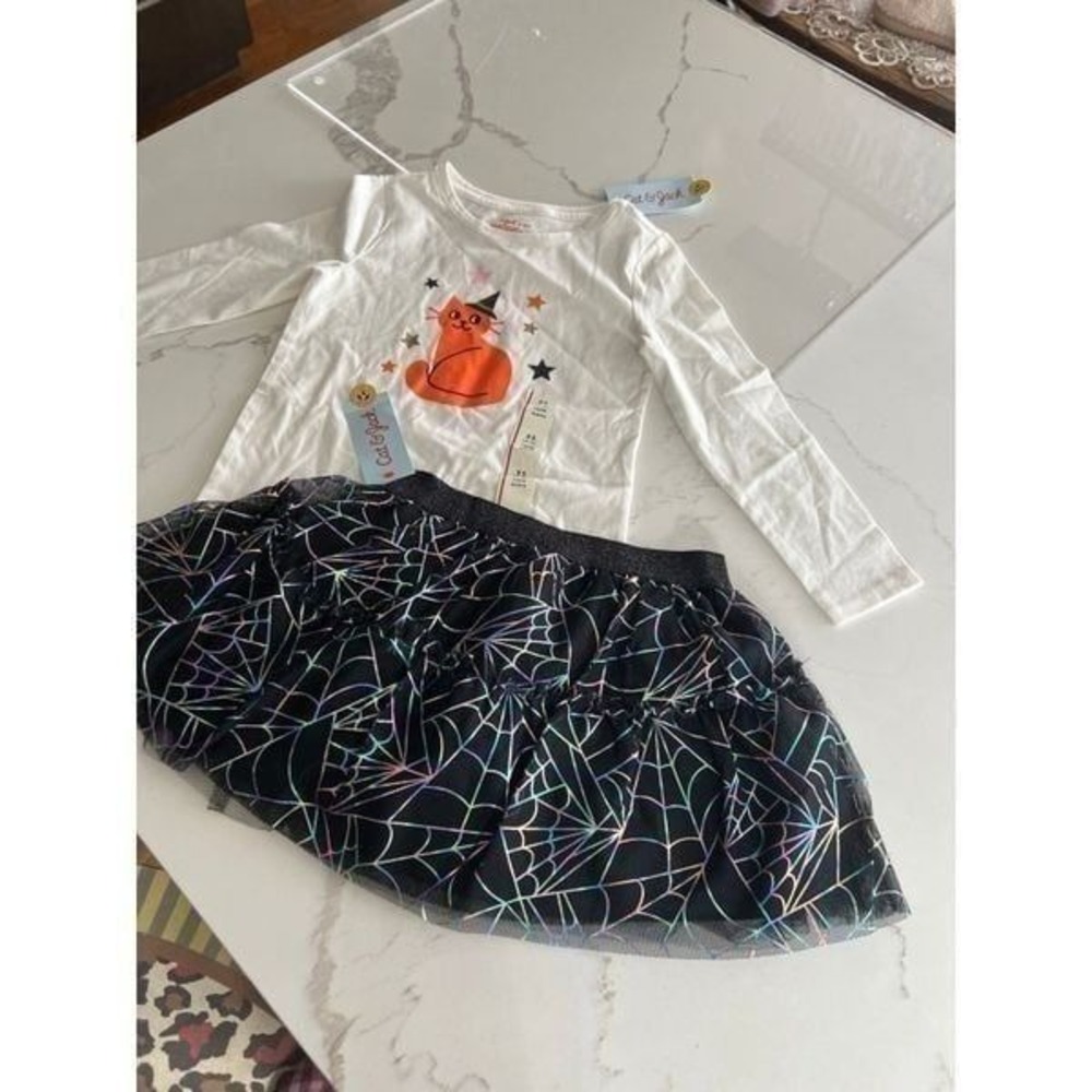 Cat & Jack Halloween shirt skirt new set size 4-5